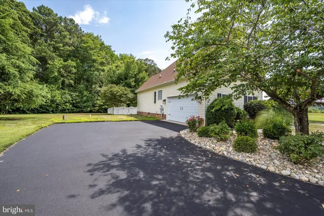 $635,000 | 26161 Bosch Lane, Hebron, MD 21830