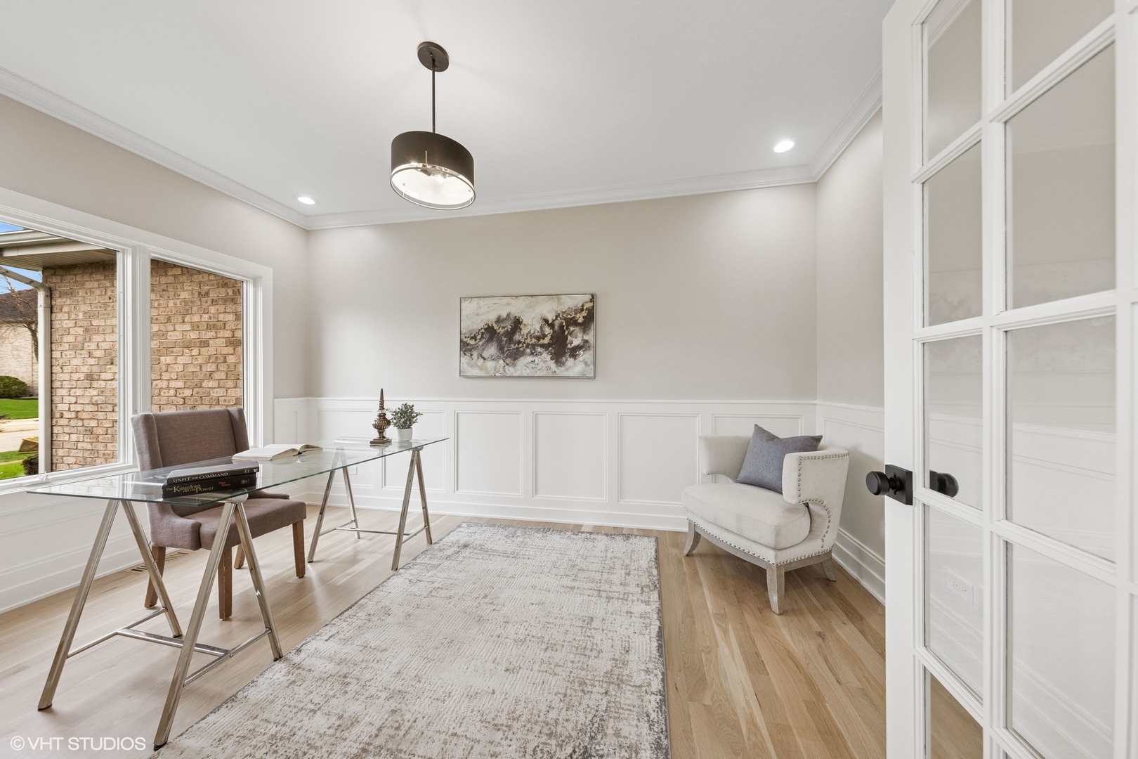 6878 Fieldstone Drive Burr Ridge, IL 60527 - Photo 6 of 45 a workspace with furniture and a window