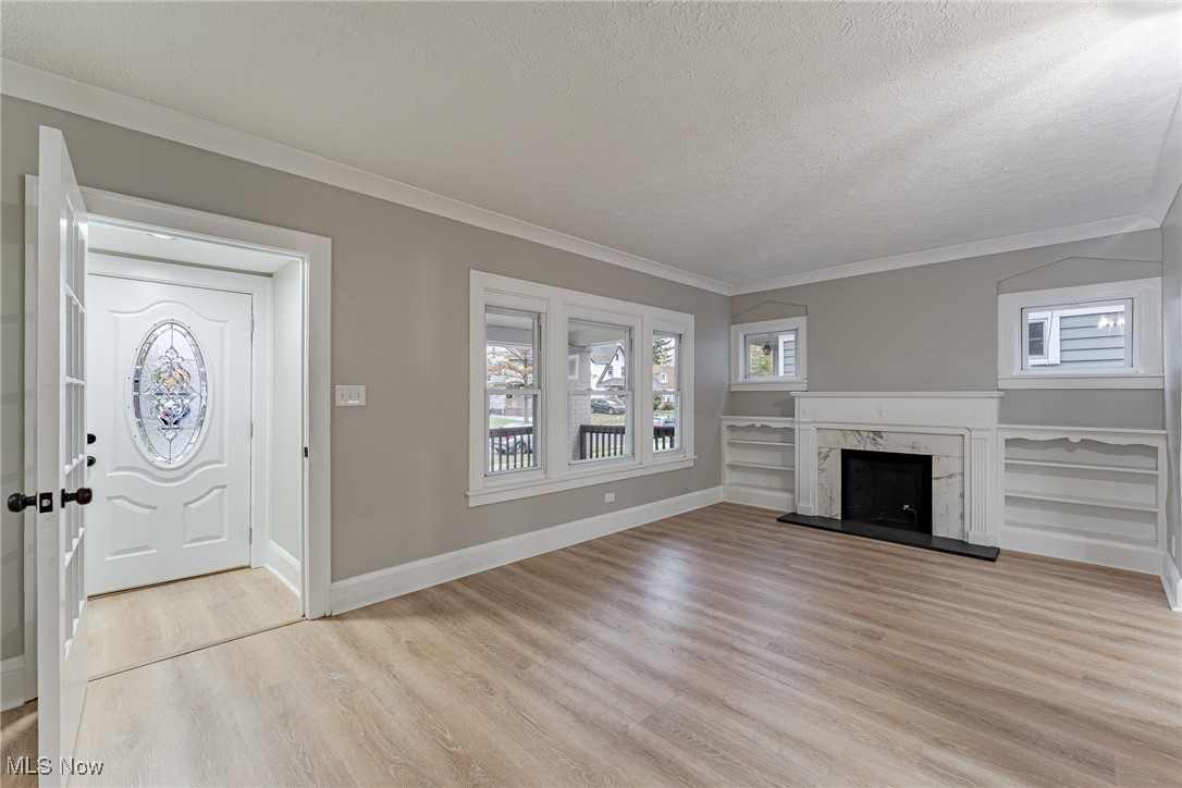 3344 Kildare Road Cleveland, OH 44118 - Photo 4 of 37 Gallery Image 4