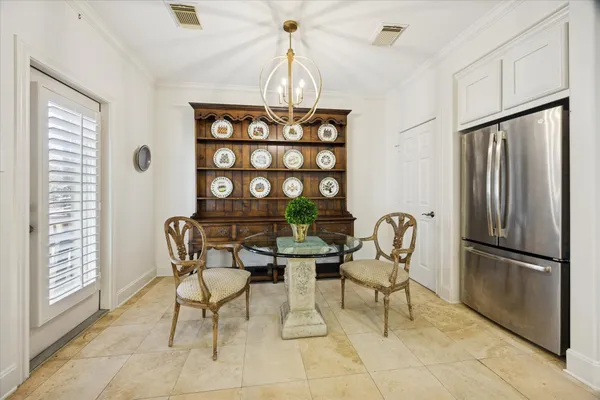 $4,650 | 2643 Westgate Drive, Houston, TX 77098