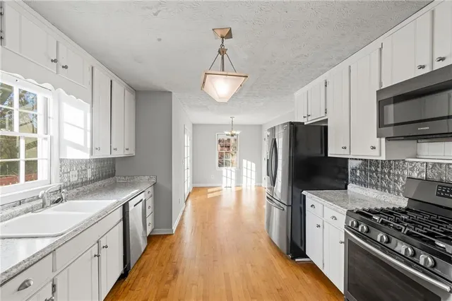 $2,600 | 118 Fitchburg Drive, Woodstock, GA 30189