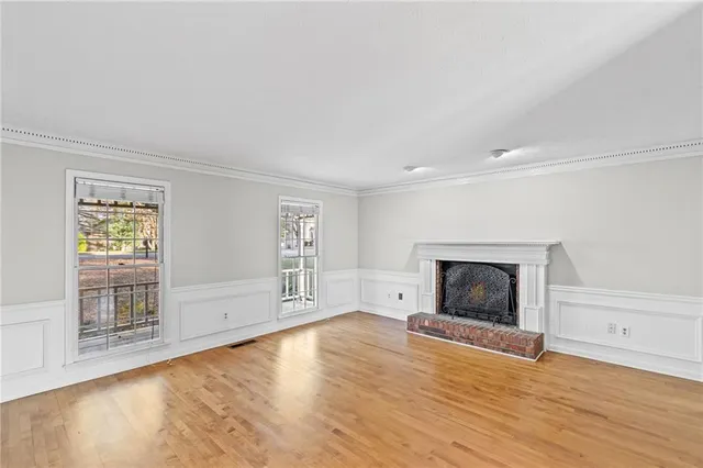 $2,600 | 118 Fitchburg Drive, Woodstock, GA 30189