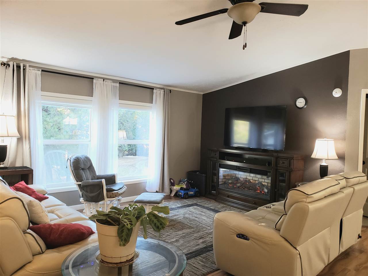 10808 East Tallman Road Chattaroy, WA 99003 - Photo 3 of 20 Gallery Image 3