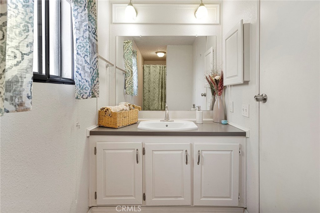 23456 Ottawa Road, Unit 28 Apple Valley, CA 92308 - Photo 27 of 35