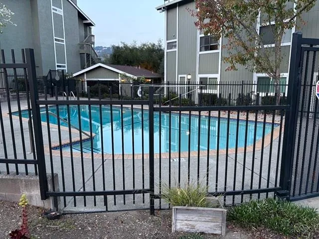 $375,000 | 8781 Mountain Boulevard, Unit 5, Oakland, CA 94605