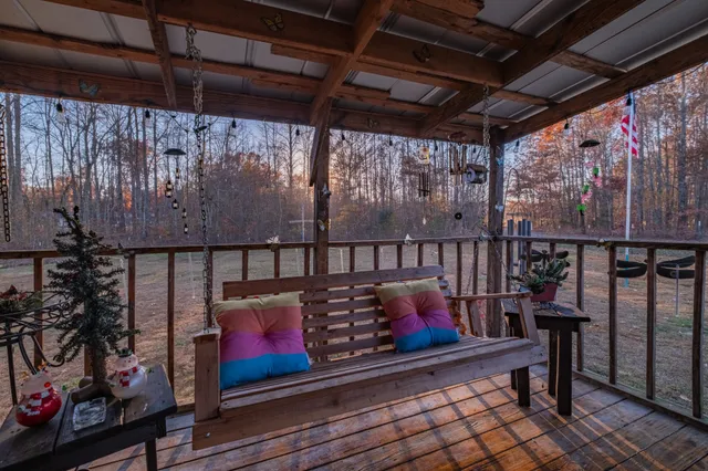 a view of an entryway