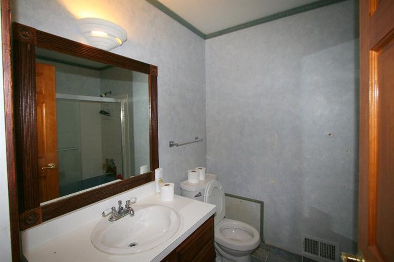 3610 Golfside Road Ypsilanti, MI 48197 - Photo 10 of 23 Photo 10
