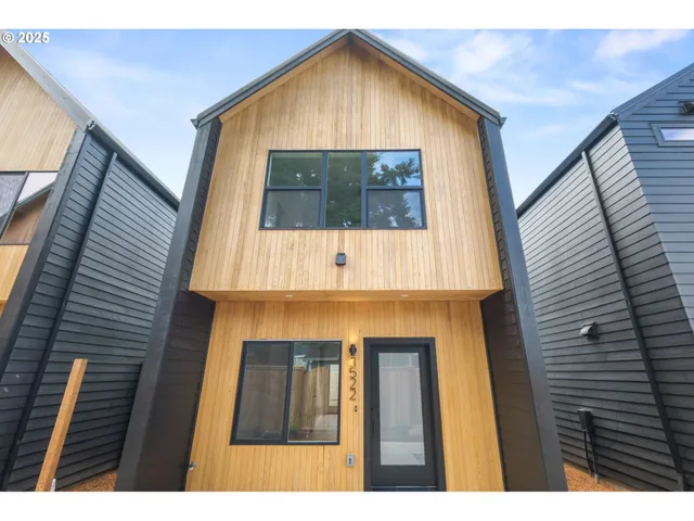 $484,900 | 3522 Northeast 44th Avenue, Portland, OR 97213