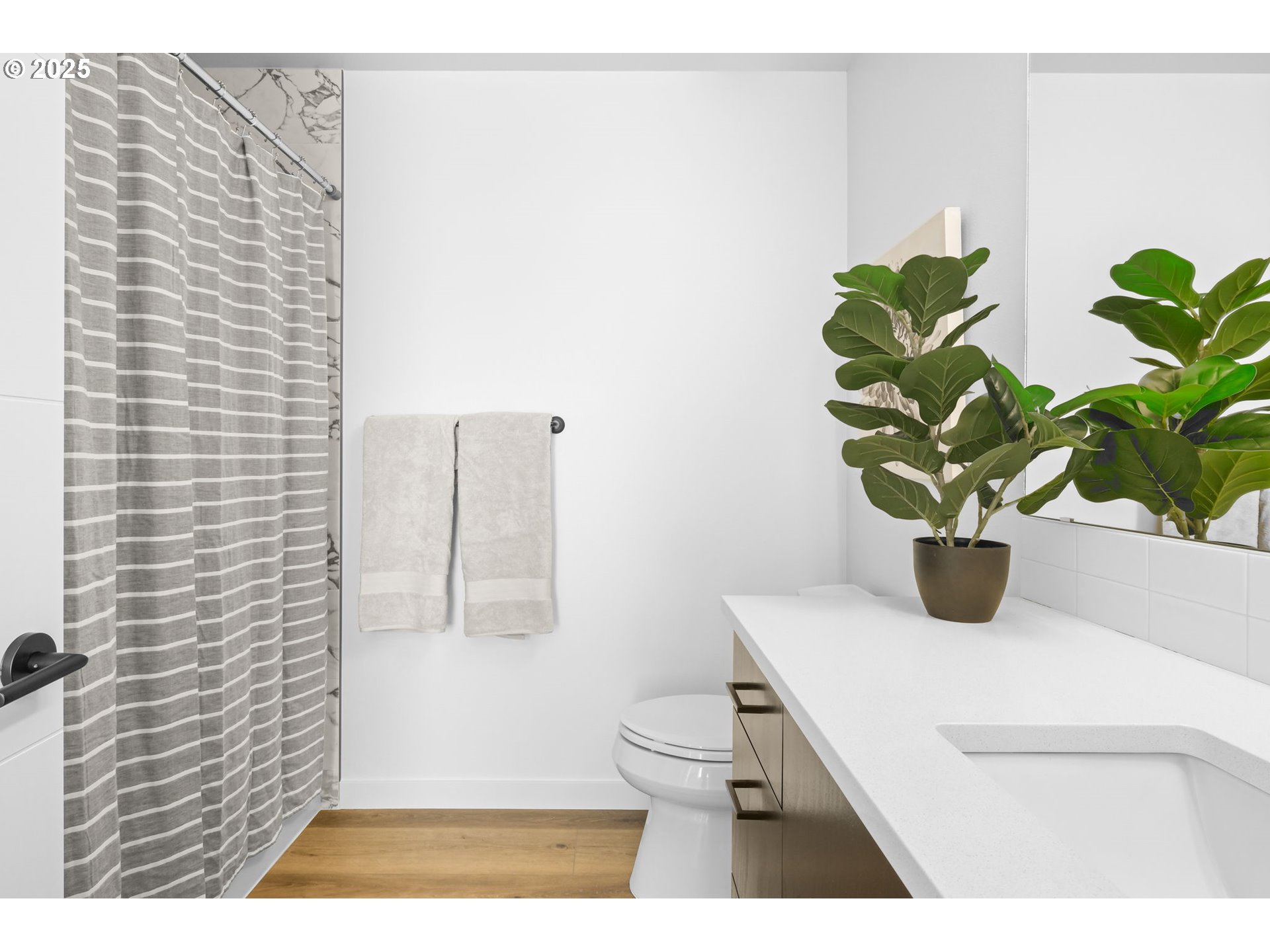 3522 Northeast 44th Avenue Portland, OR 97213 - Photo 20 of 24