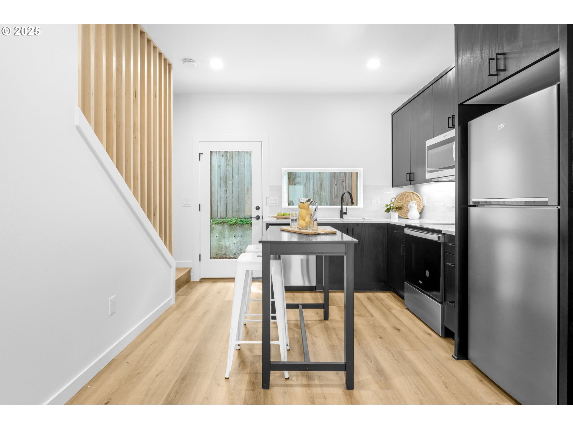 3522 Northeast 44th Avenue Portland, OR 97213 - Photo 6 of 24