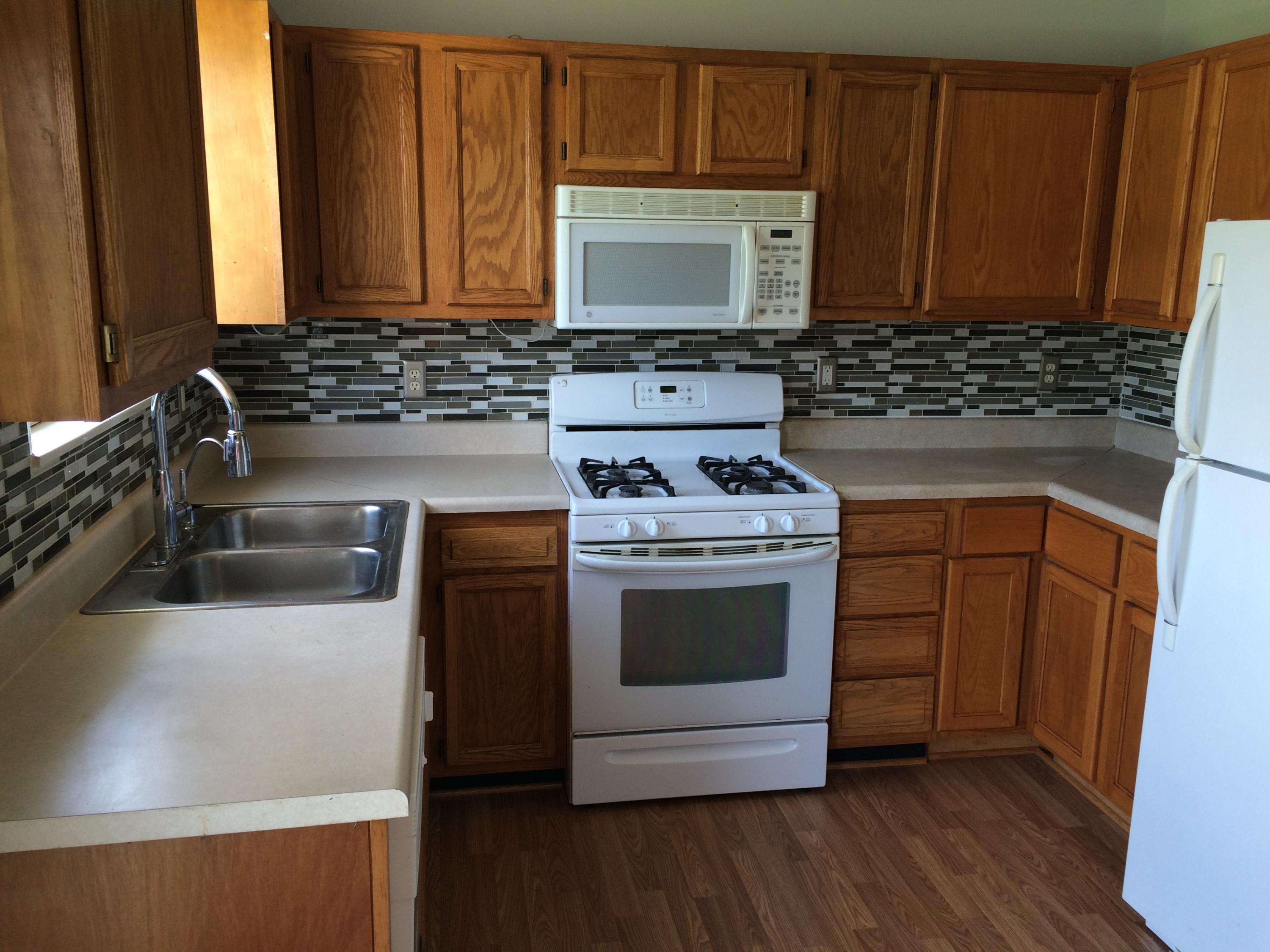7541 Gary White Road Corryton, TN 37721 - Photo 3 of 10 Kitchen