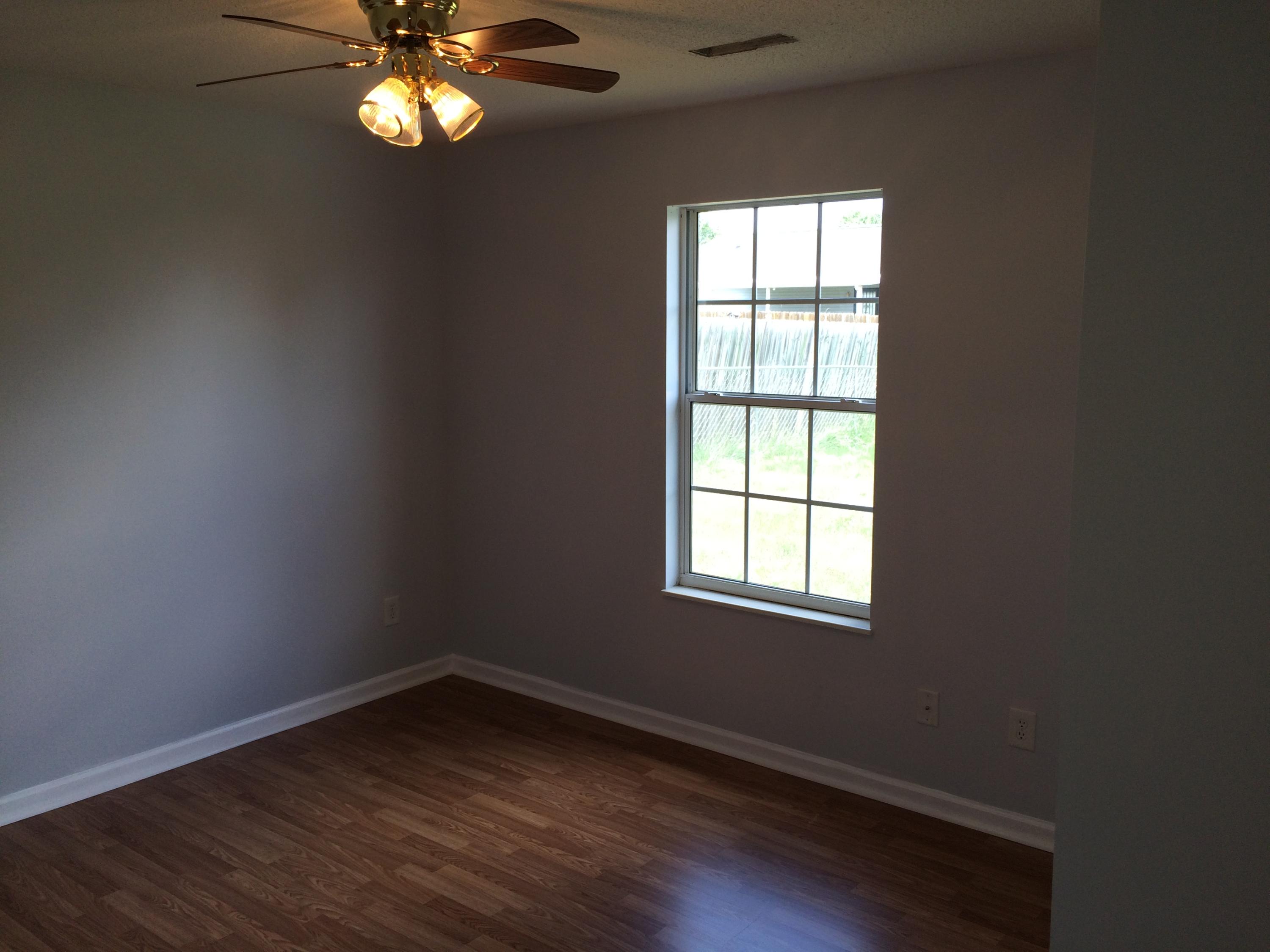 7541 Gary White Road Corryton, TN 37721 - Photo 5 of 10 Bedroom 2