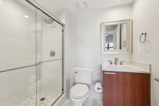 $869,000 | 2640 Lake Shore Drive, Unit 1510, Riviera Beach, FL 33404