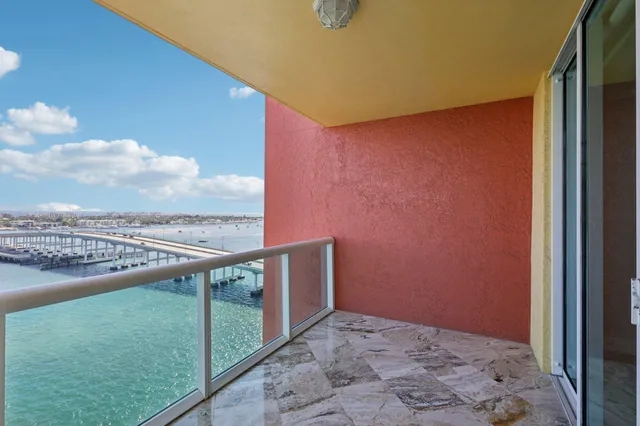 $869,000 | 2640 Lake Shore Drive, Unit 1510, Riviera Beach, FL 33404