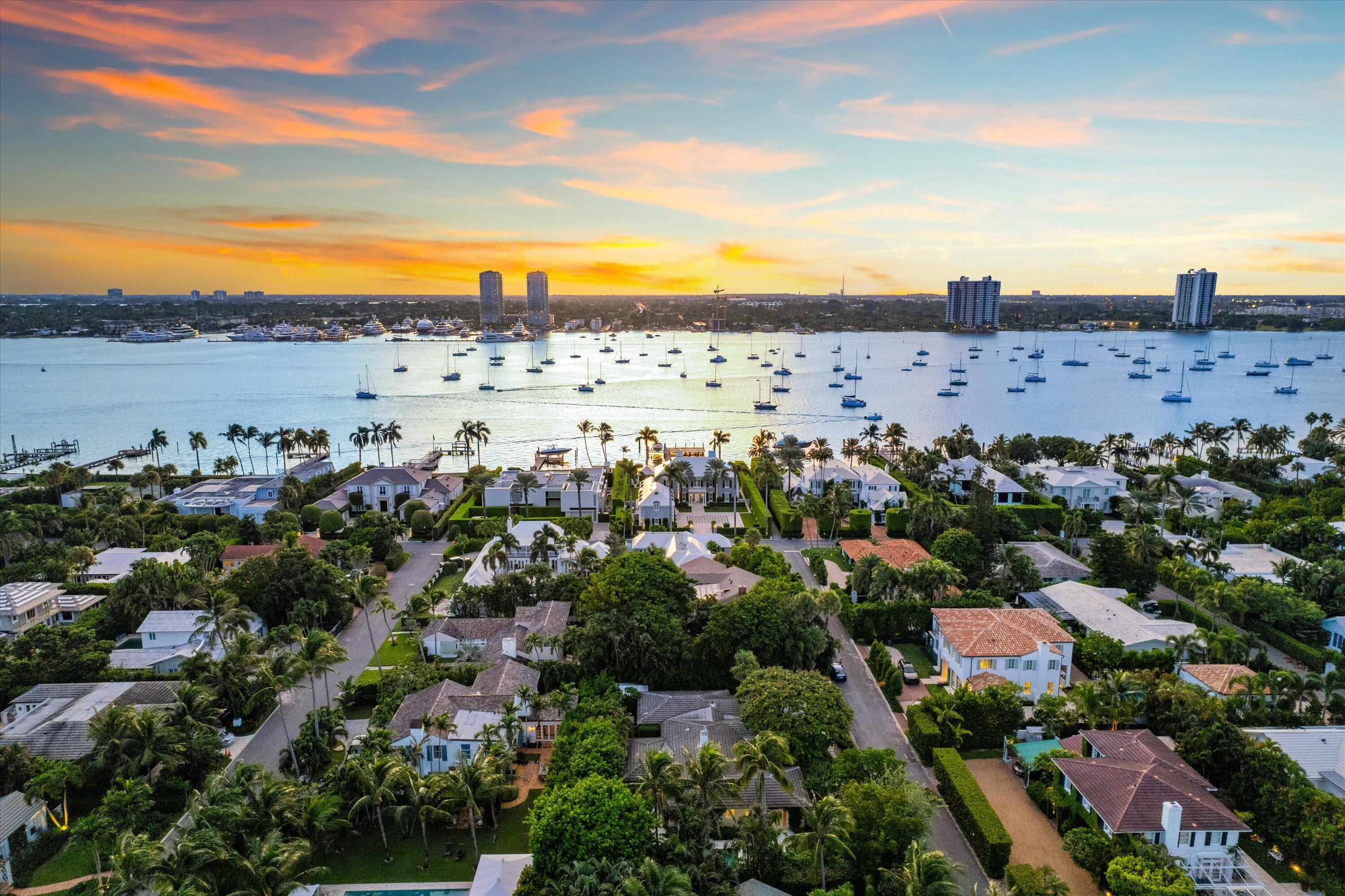 274 Monterey Road Palm Beach, FL 33480 - Photo 7 of 11 a view of city and ocean