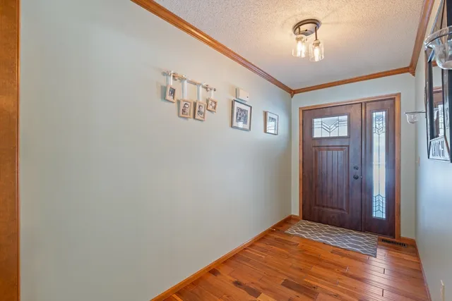 $369,900 | 5056 North Dovewood Trail, Warsaw, IN 46582