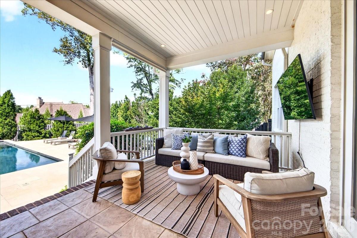 610 Lansdowne Road Charlotte, NC 28270 - Photo 40 of 48 Gallery Image 40