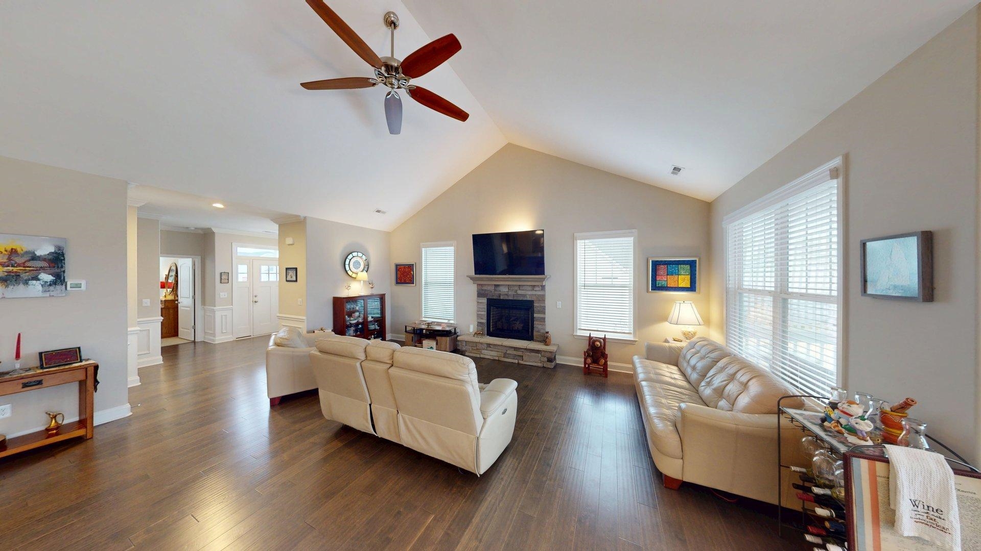 210 Claridge Way Greer, SC 29651 - Photo 12 of 48