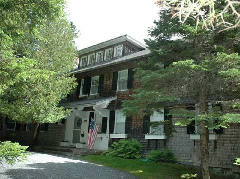 18 Upland Road Seal Harbor, ME 04675 - Photo 12 of 21 Exterior Front.