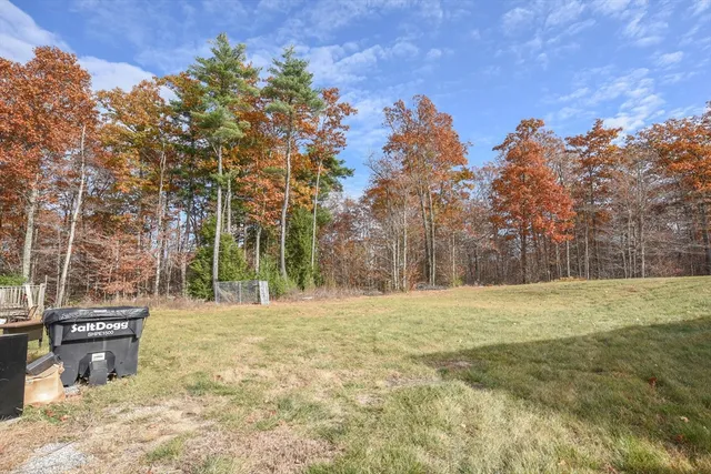 $300,000 | 65 Victoria Lane, Templeton, MA 01468