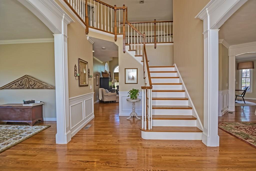 5 Jackson Street Hopkinton, MA 01748 - Photo 4 of 41