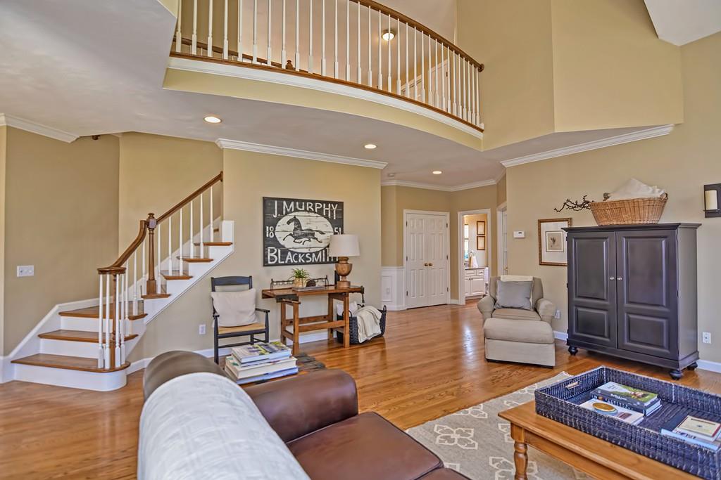 5 Jackson Street Hopkinton, MA 01748 - Photo 8 of 41