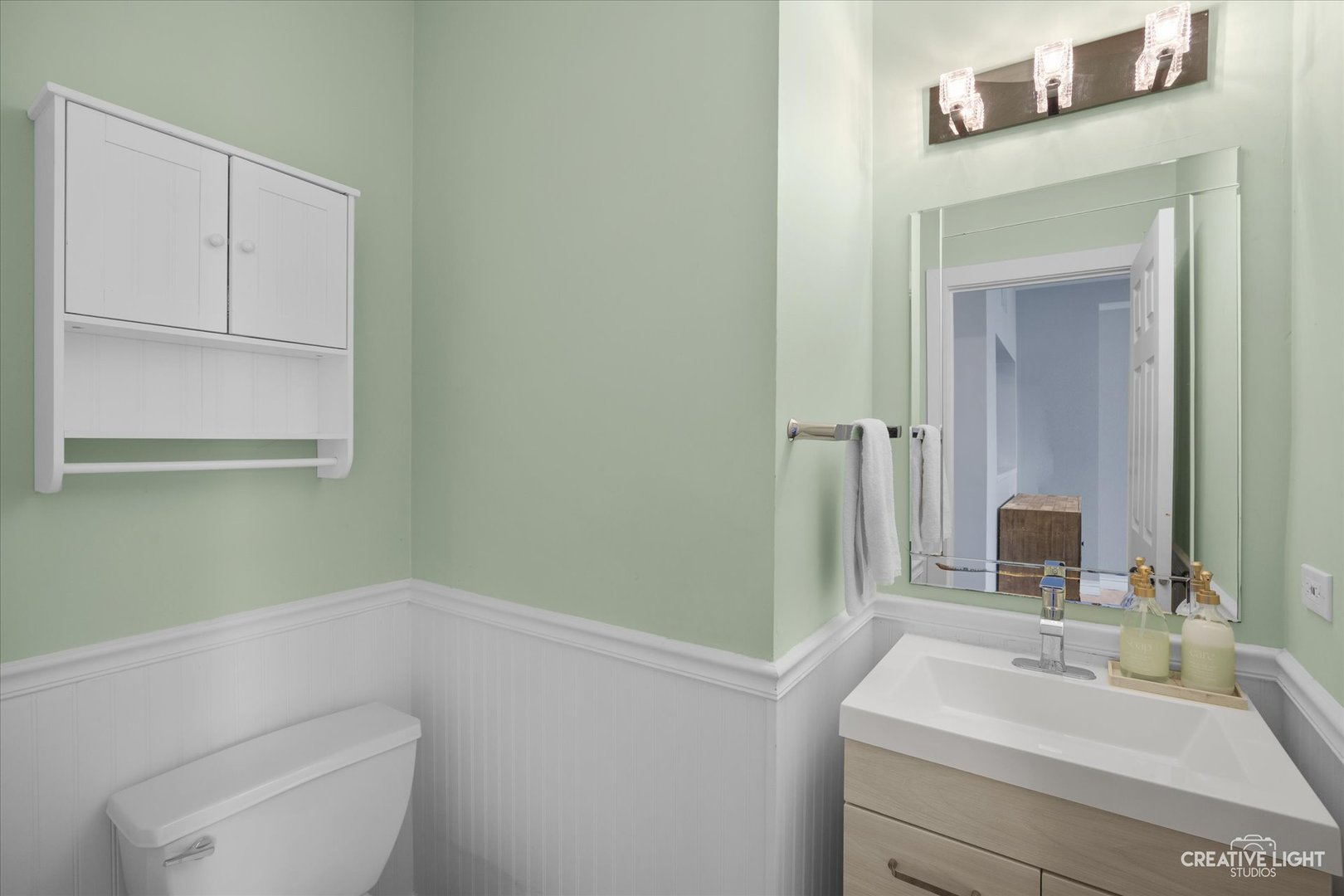 1869 Misty Ridge Lane Aurora, IL 60503 - Photo 8 of 16