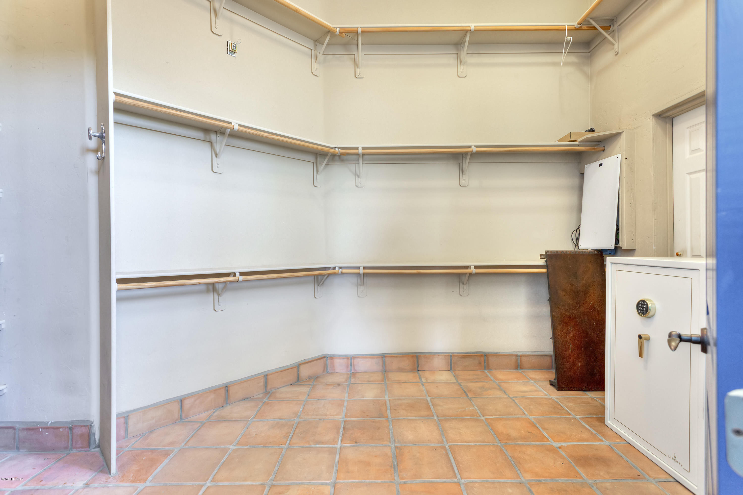 1496 Gerardo Court Rio Rico, AZ 85648 - Photo 27 of 46
