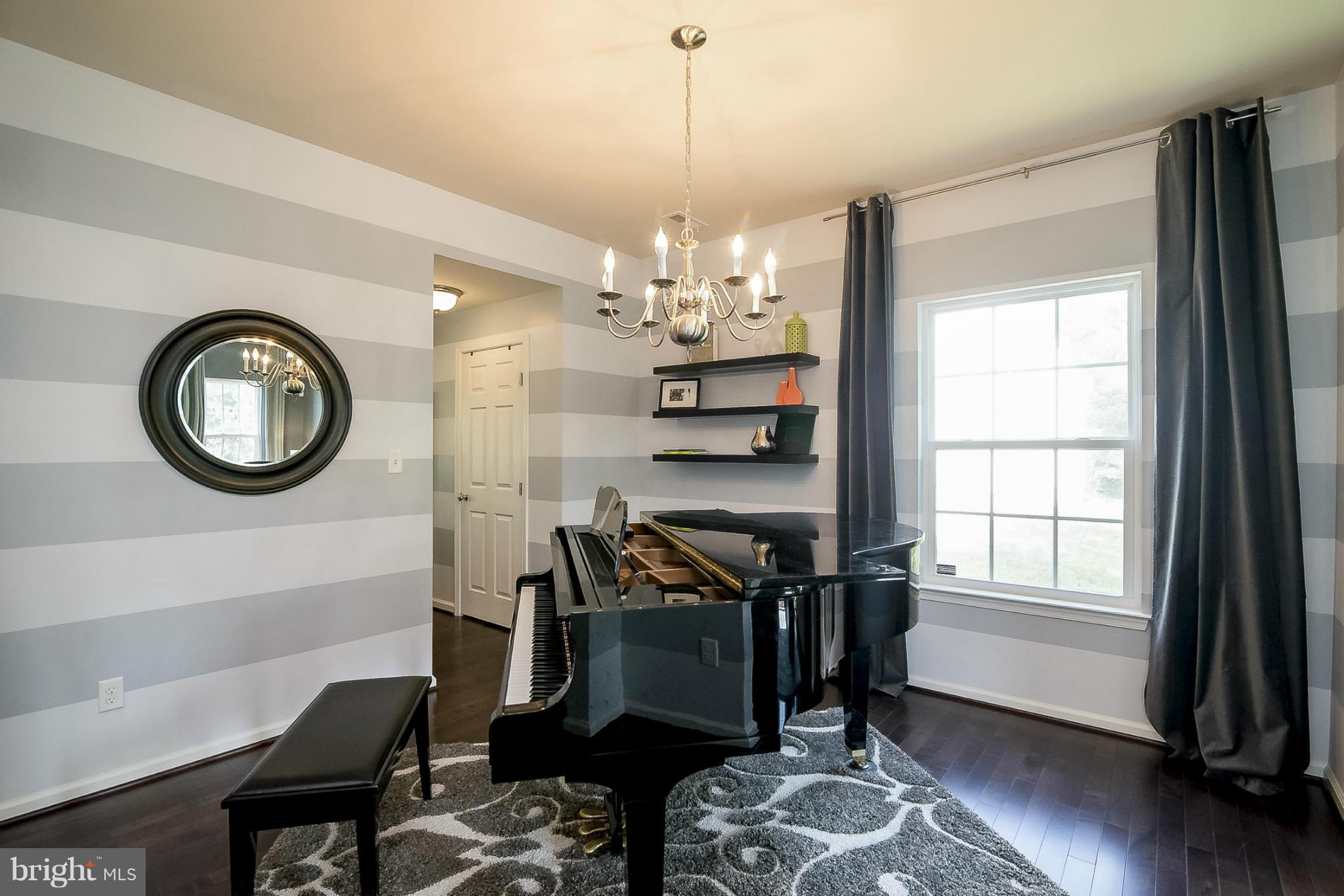 9584 Chaton Road Laurel, MD 20723 - Photo 5 of 29 Dining Room