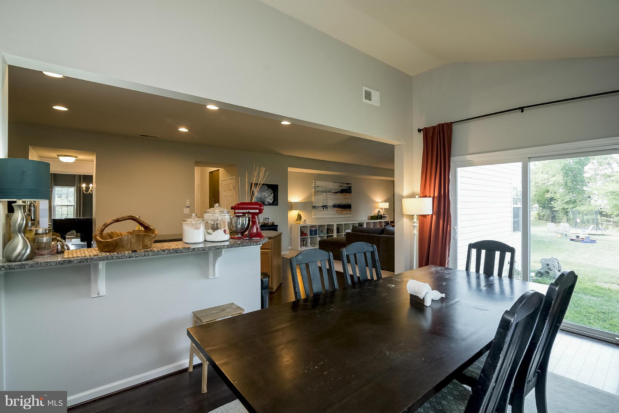 9584 Chaton Road Laurel, MD 20723 - Photo 10 of 29 Kitchen