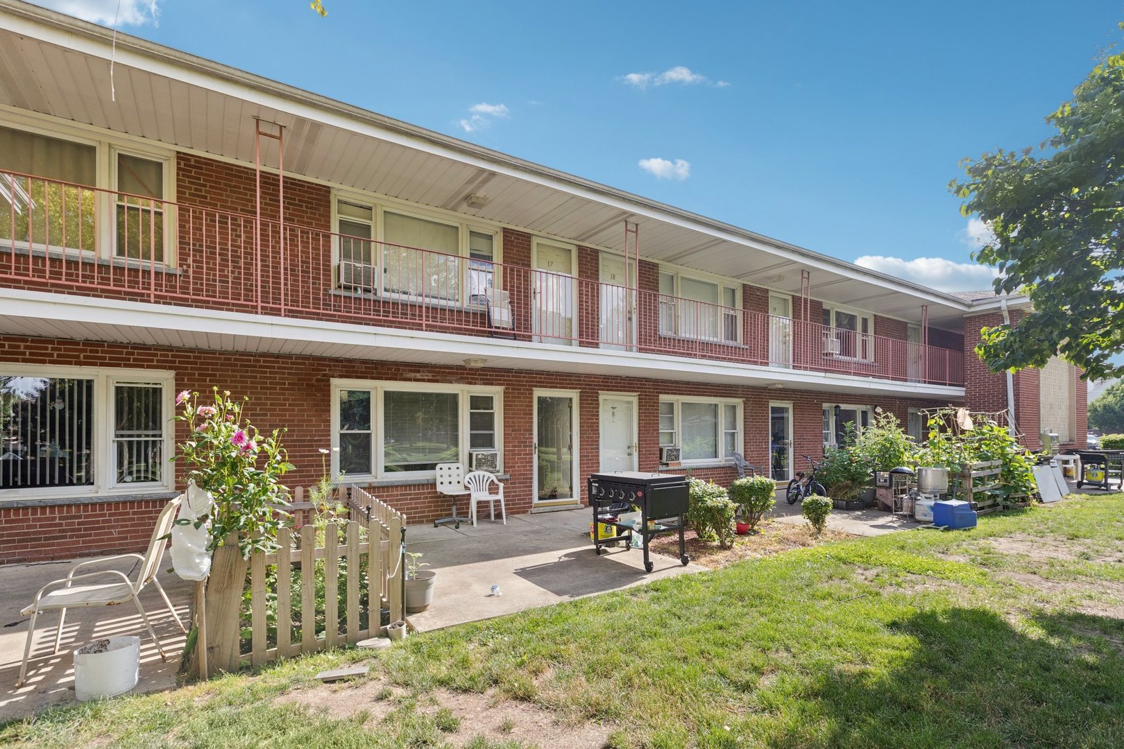 1119 East Algonquin Road, Unit 7 Arlington Heights, IL 60005 - Photo 8 of 12