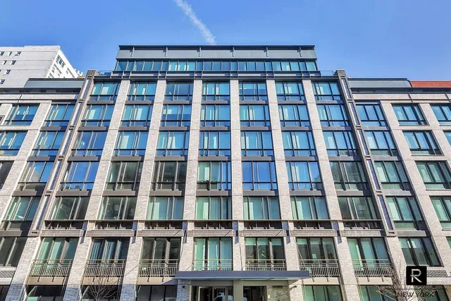 $1,100,000 | 211 East 13th Street, Unit 6D | East Village