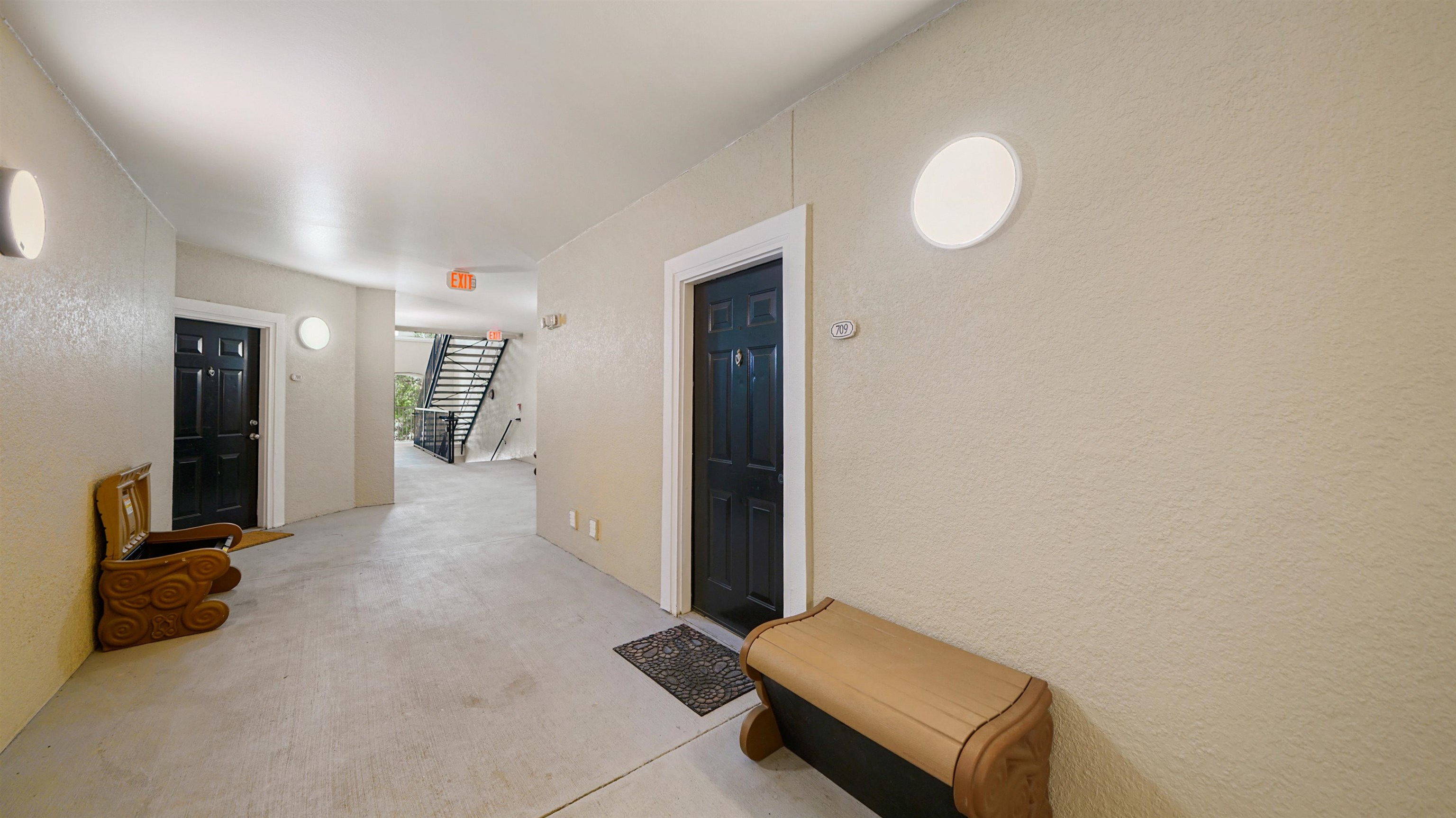 8290 Gate Parkway, Unit 709 Jacksonville, FL 32216 - Photo 2 of 30 a living room with a couch