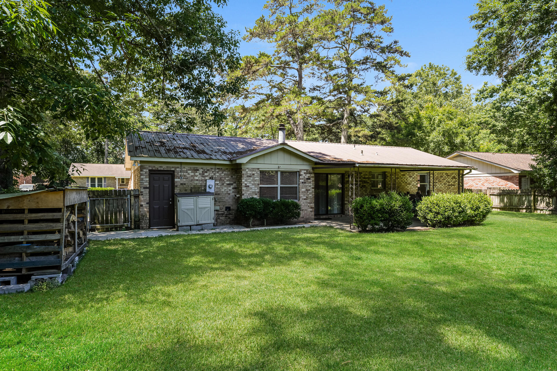 111 Finch Street Ladson, SC 29456 - Photo 15 of 15 15-photo-Rear-View-fa505bdd-80b9-4ad9-a2