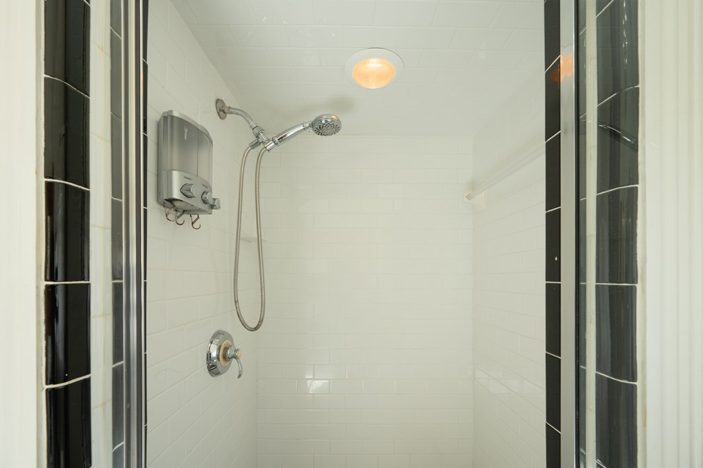 715 Broadway Columbus, GA 31901 - Photo 50 of 75 a bathroom with a shower