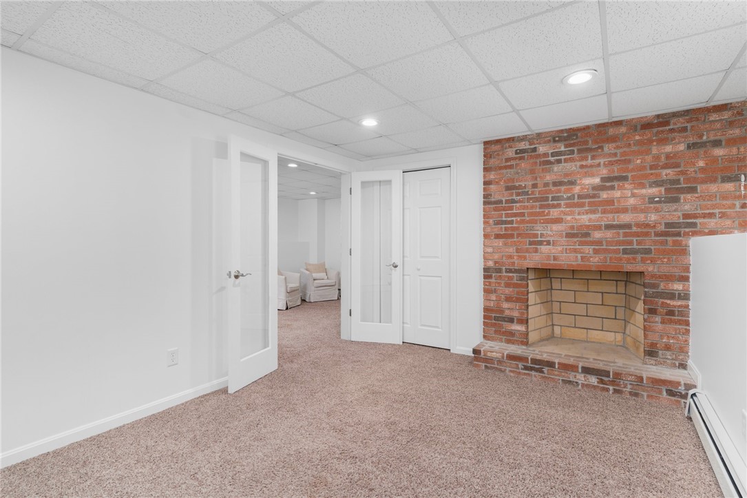 490 Howland Road East Greenwich, RI 02818 - Photo 32 of 41 Gallery Image 32