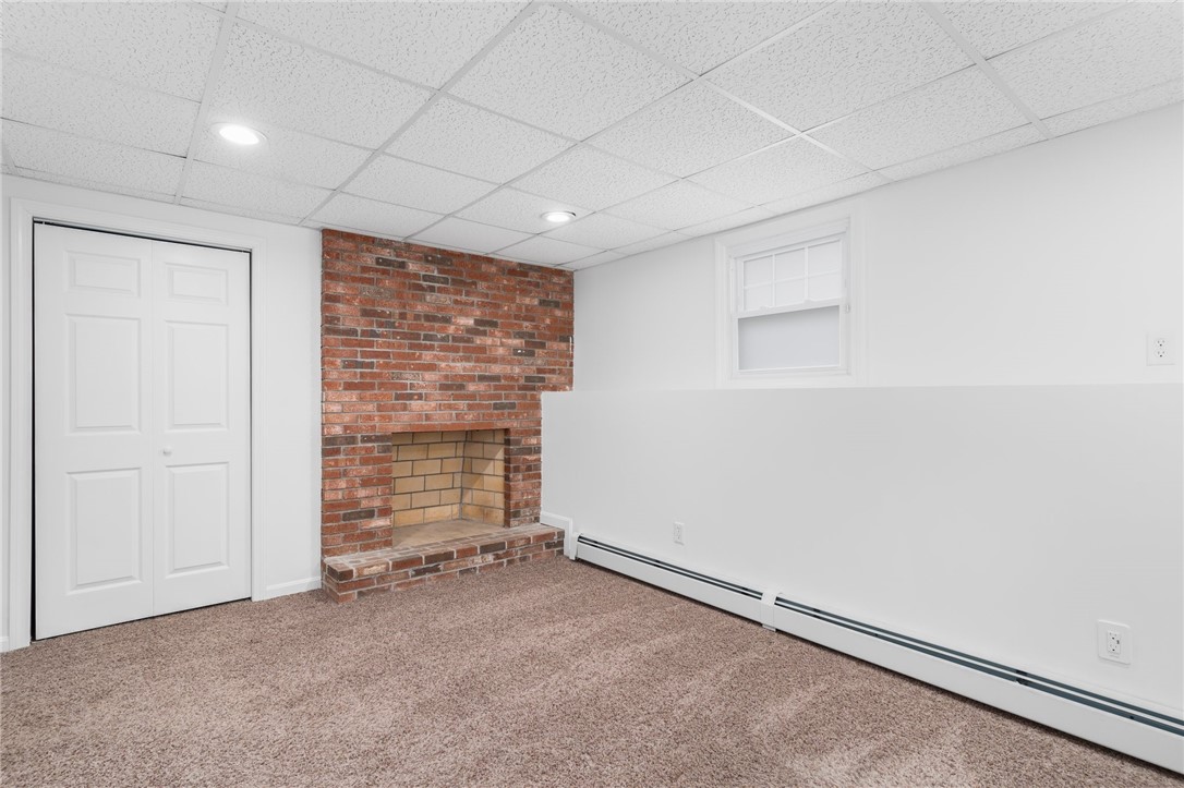 490 Howland Road East Greenwich, RI 02818 - Photo 33 of 41 Gallery Image 33