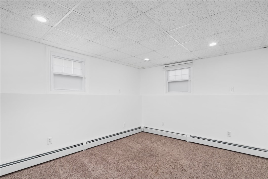 490 Howland Road East Greenwich, RI 02818 - Photo 34 of 41 Gallery Image 34