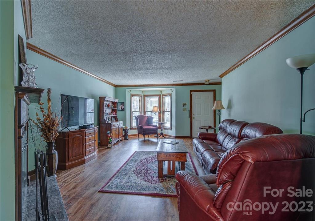 1775 Robinwood Road, Unit 1775 Gastonia, NC 28054 - Photo 9 of 25 Gallery Image 9