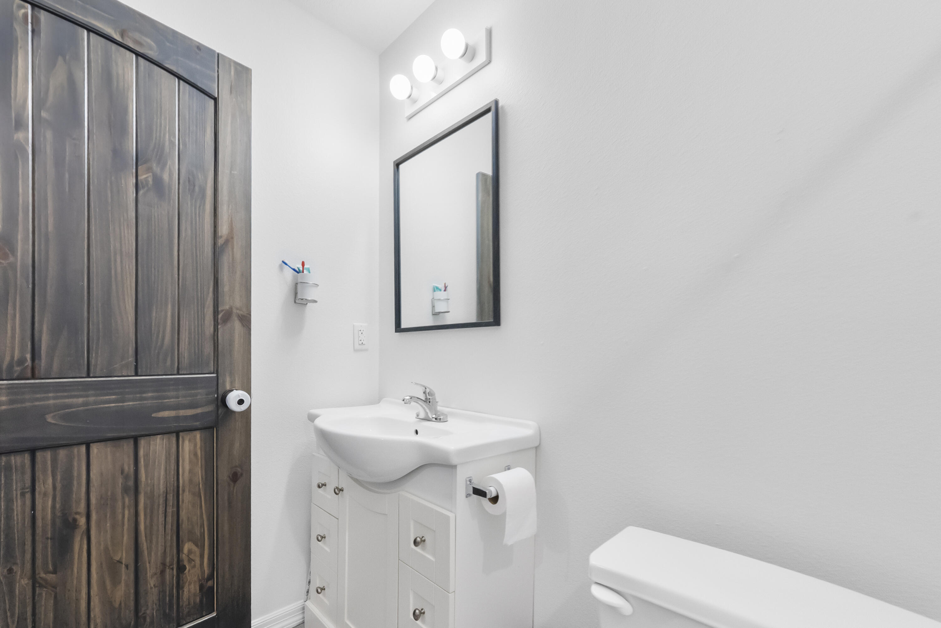 2335 East 485th Road Half Way, MO 65663 - Photo 46 of 64 DSC03996