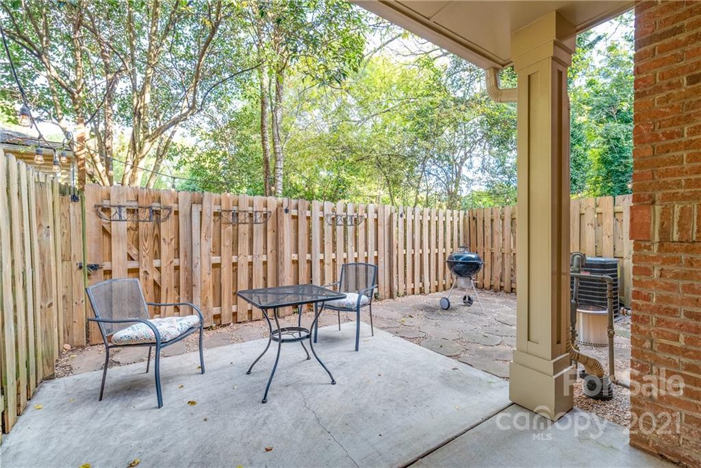 4617 Dabney Vigor Drive Charlotte, NC 28209 - Photo 18 of 23