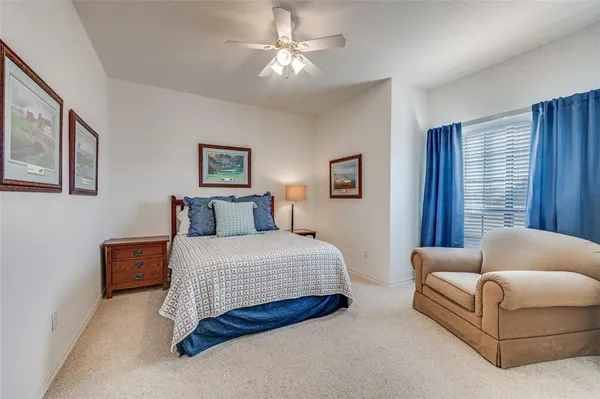 $315,000 | 27095 Meadowmore Court, Unit 402, Whitney, TX 76692