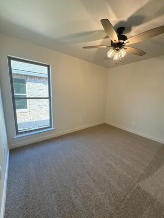 $1,550 | 2416 Aberdeen Avenue, Wolfforth, TX 79382