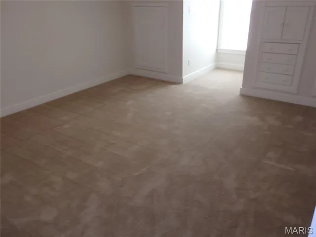 $2,650 | 7205 Dorset Avenue, St. Louis, MO 63130