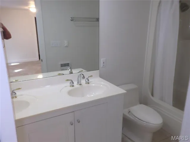 $2,650 | 7205 Dorset Avenue, St. Louis, MO 63130