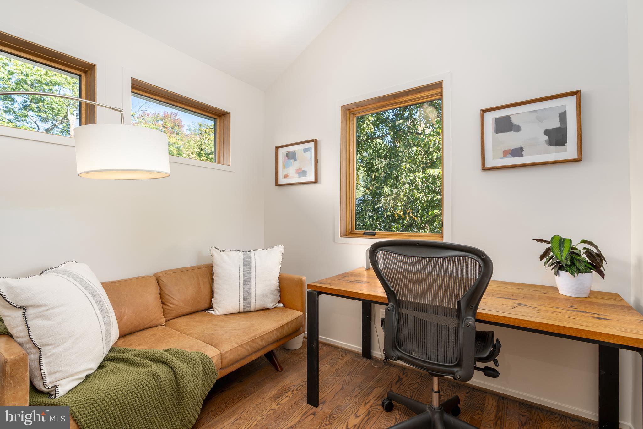 3202 Edgewood Road Kensington, MD 20895 - Photo 23 of 55 Primary Office or Sitting Room