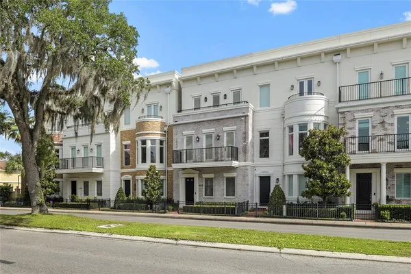 $2,695,000 | 413 West Morse Boulevard, Winter Park, FL 32789