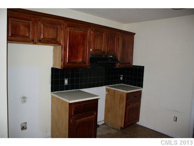 189 Rowells Road Catawba, SC 29704 - Photo 8 of 14