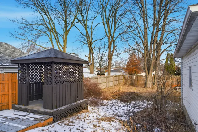 $114,900 | 1507 West 9th Street, Dixon, IL 61021