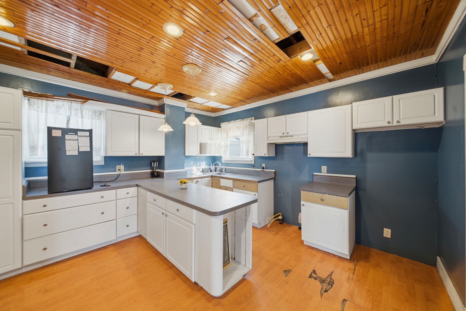 1507 West 9th Street Dixon, IL 61021 - Photo 3 of 22